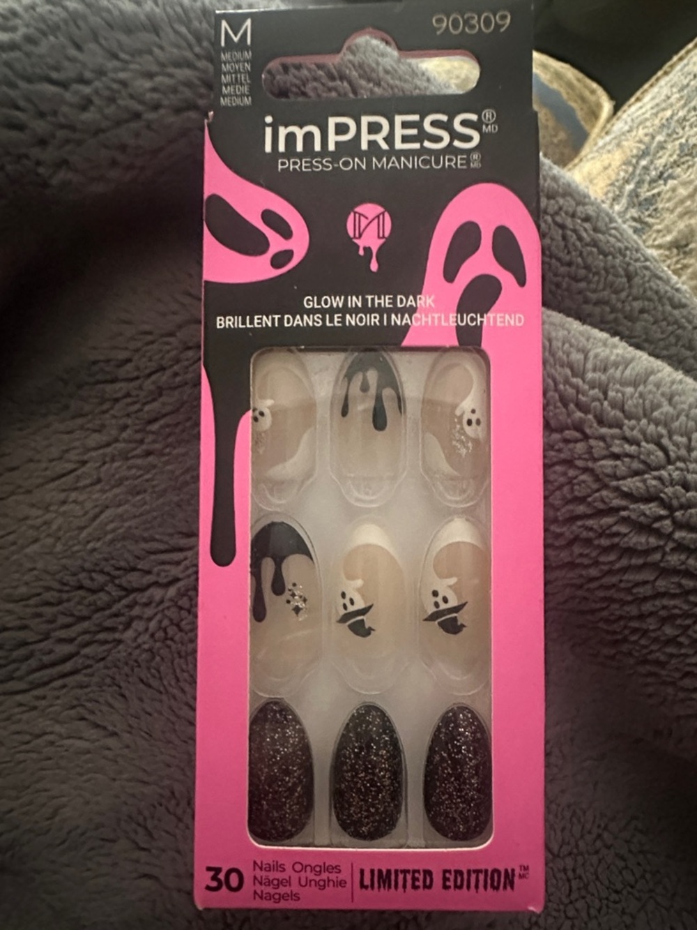 imPRESS Nude & Black Glow-In-The-Dark Press-On Nails with Glitter Accents